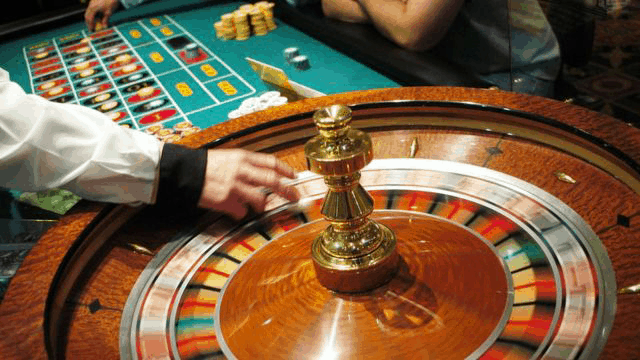 Chi ban loi choi game casino Roulette dung dan nhat
