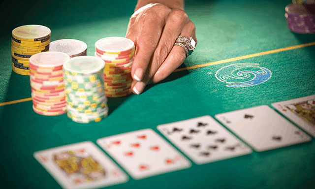 Nhung cau hoi thuong gap khi choi Poker Online